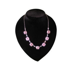 Clean and delicate sq. crystal Necklace