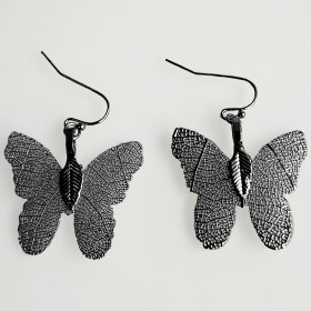 Natural Leaf Butterfly Earring in Gunmetal