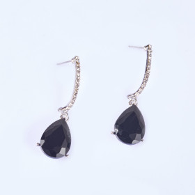 Crystal Teardrop Pierced Earring 